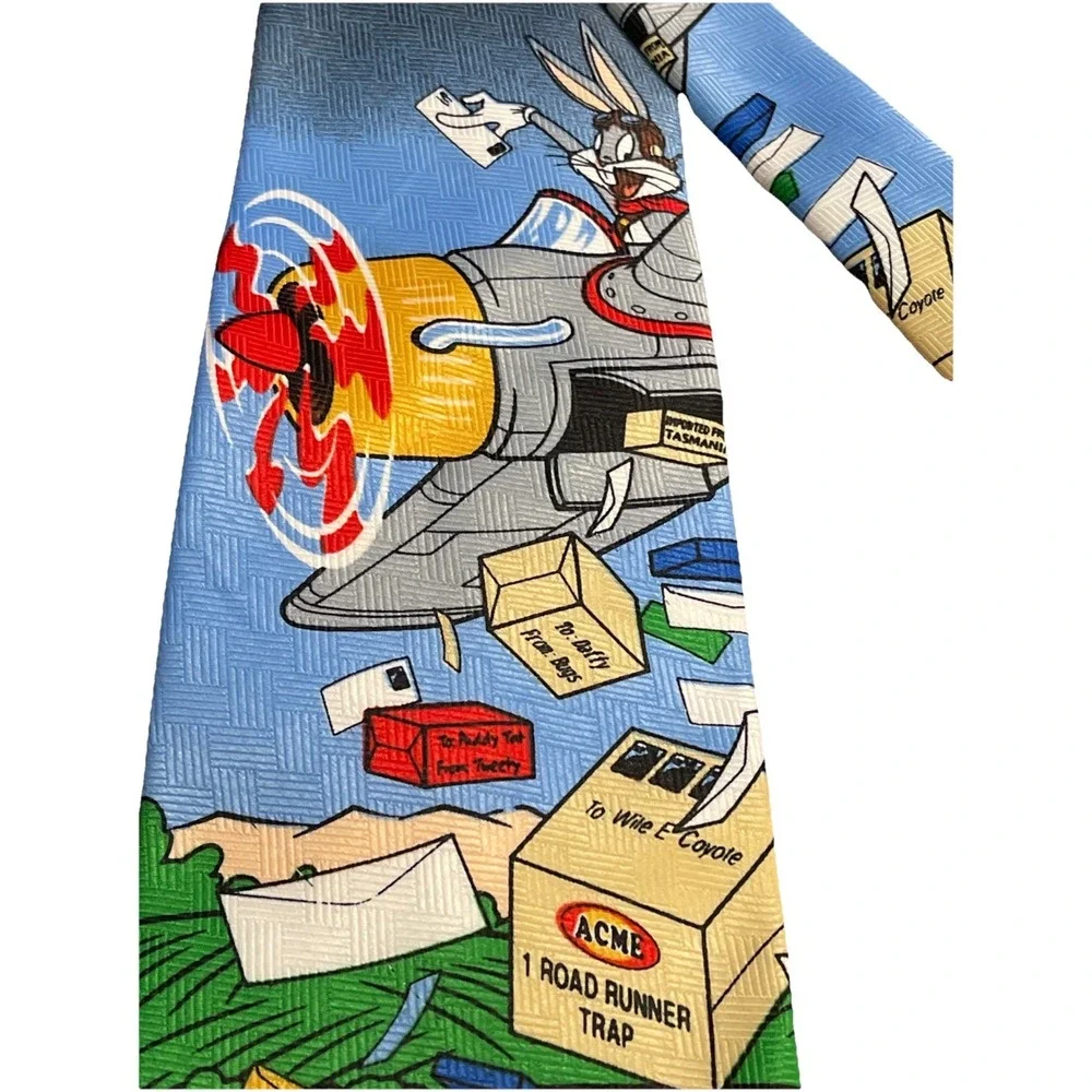 Vintage 1997 Looney Tunes Bugs Bunny Novelty Silk Necktie Unique 4x58